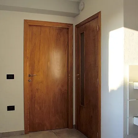 Li Gutti Nocleg ze śniadaniem 3*