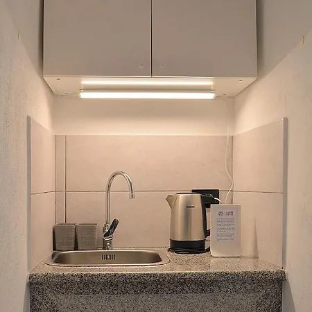 Li Gutti 3* Aieta